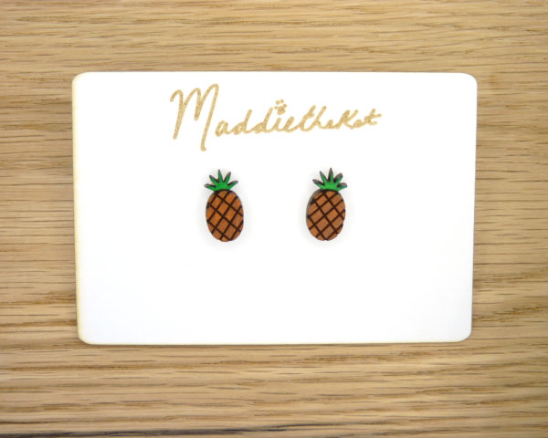 Pineapples 01000