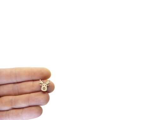 Reindeer 02 Wood Stud Earring Blanks