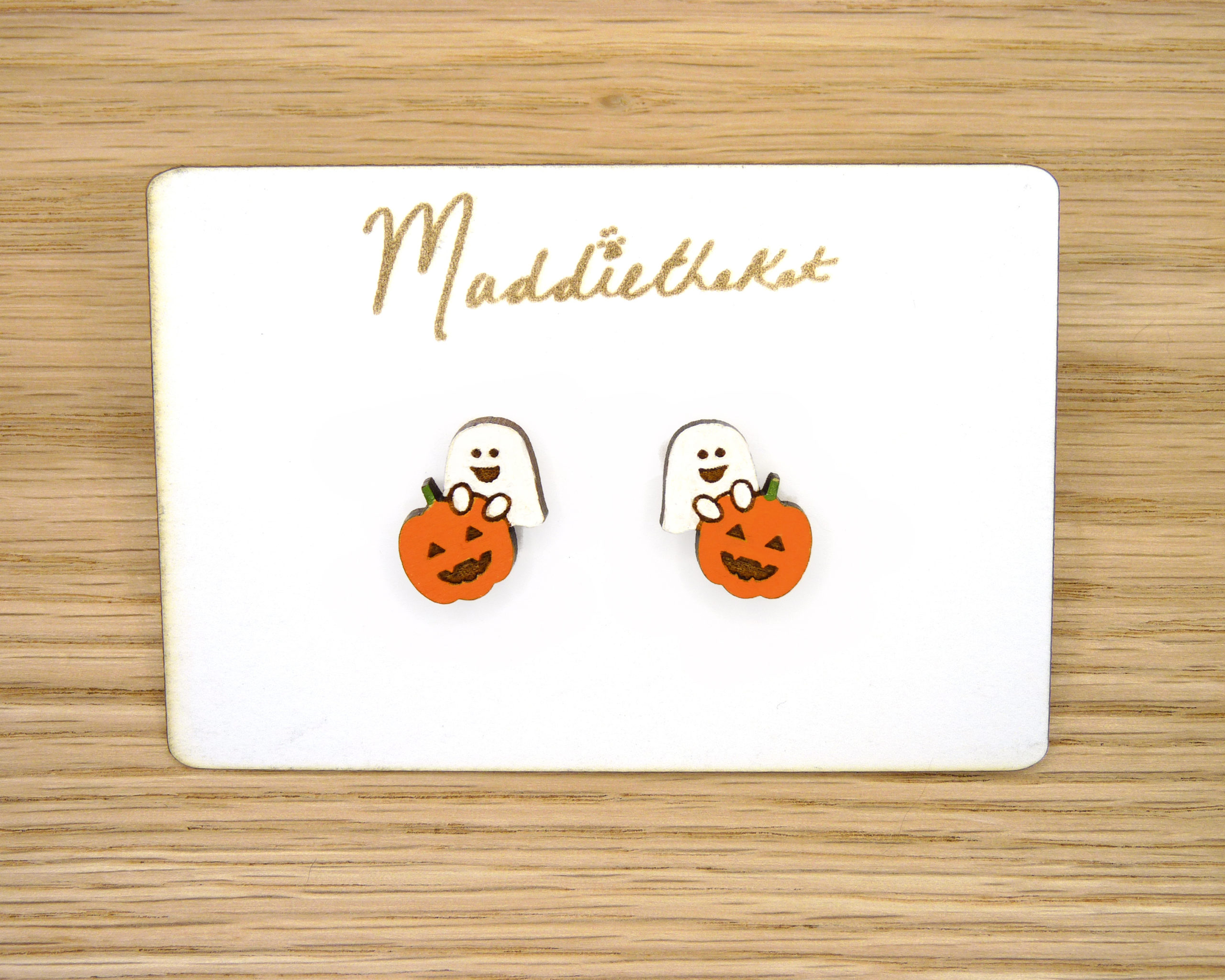 GHost with Pumpkin Stud 05--