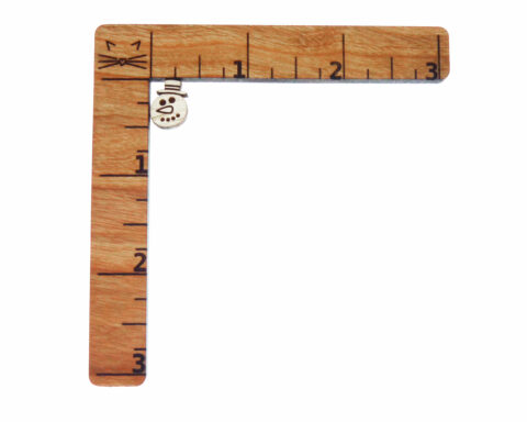 Snowman Face 03 Wood Stud Earring Blanks